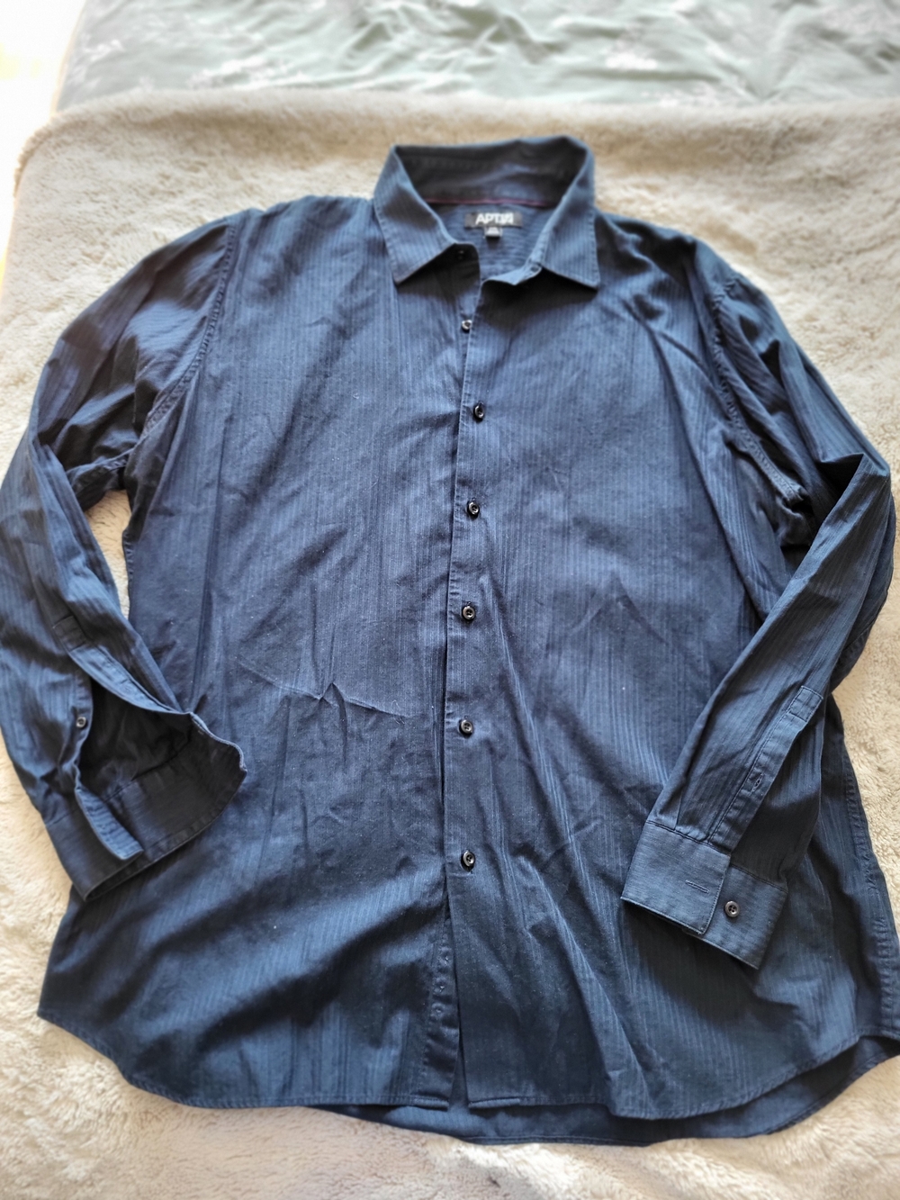 Apt. 9 Men's Long-Sleeve Button-Front Shirt in Navy